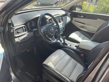 KIA Sorento - 10