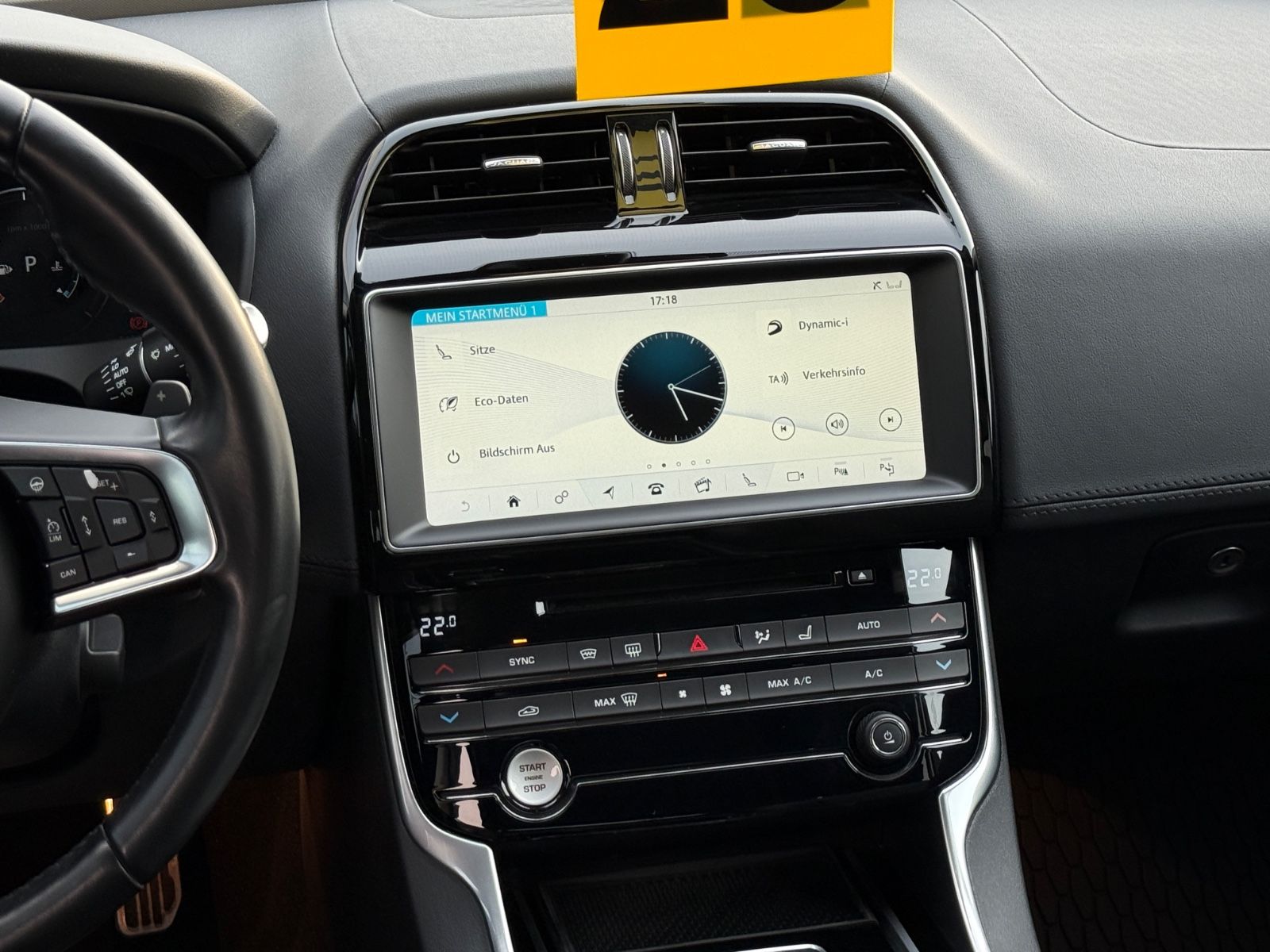XE Portfolio AWD 2.0 Aut Leder Navi ACC 1.Hand