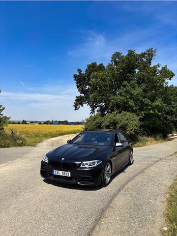 BMW M550d xDrive Touring LCI, B&amp;O, Nappa, Pano 
