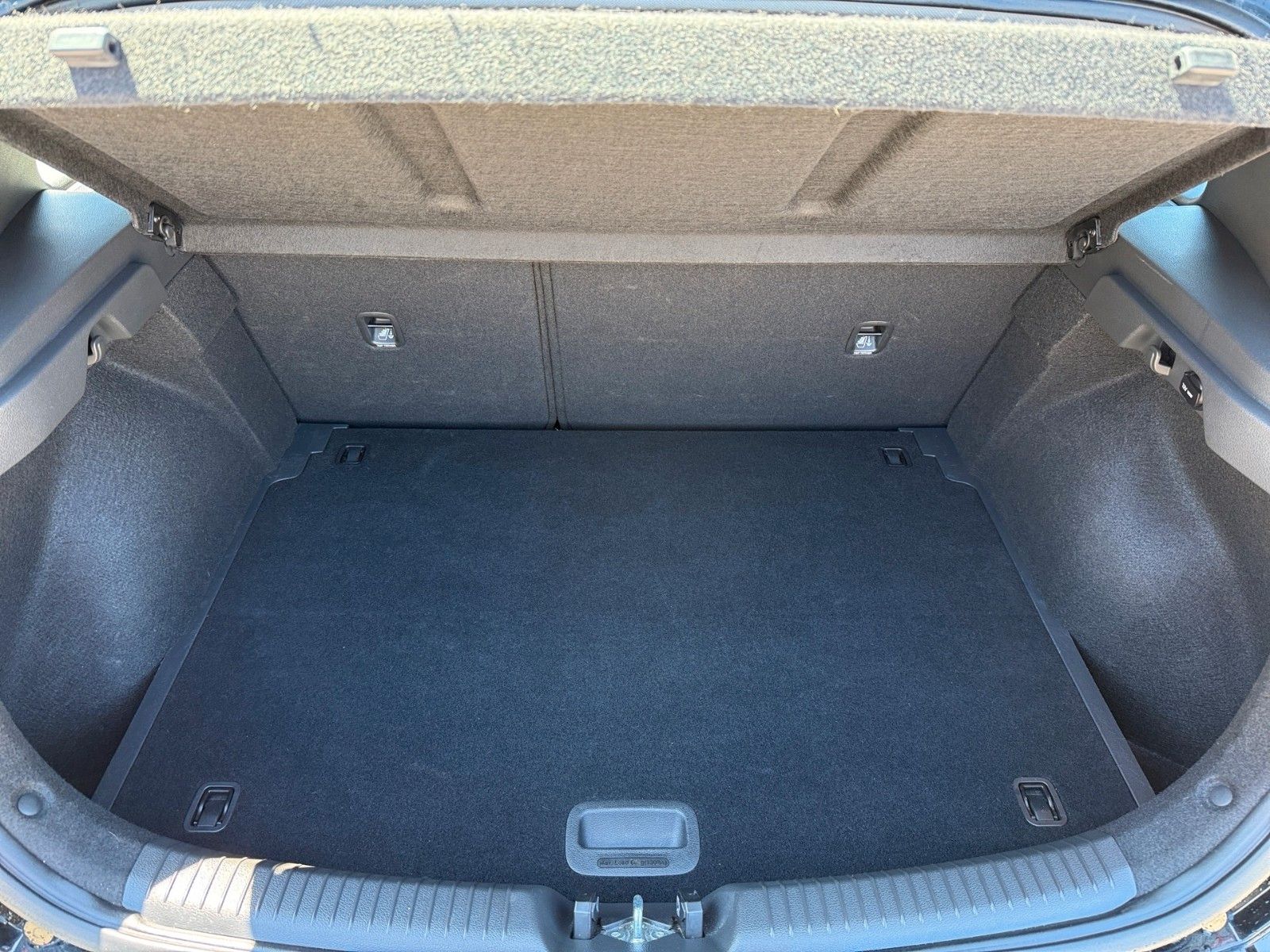 Fahrzeugabbildung Hyundai i30 1.0T 7DCT GARANTIE-9.28 LED+CARPLAY+KAMERA+