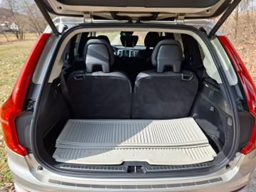 Volvo XC90 - 12