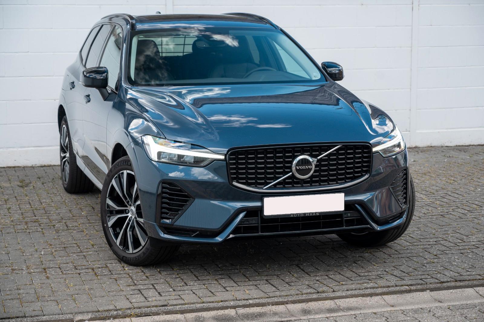 Volvo XC60 T8 AWD Plus Dark Recharge Plug-In Hybrid