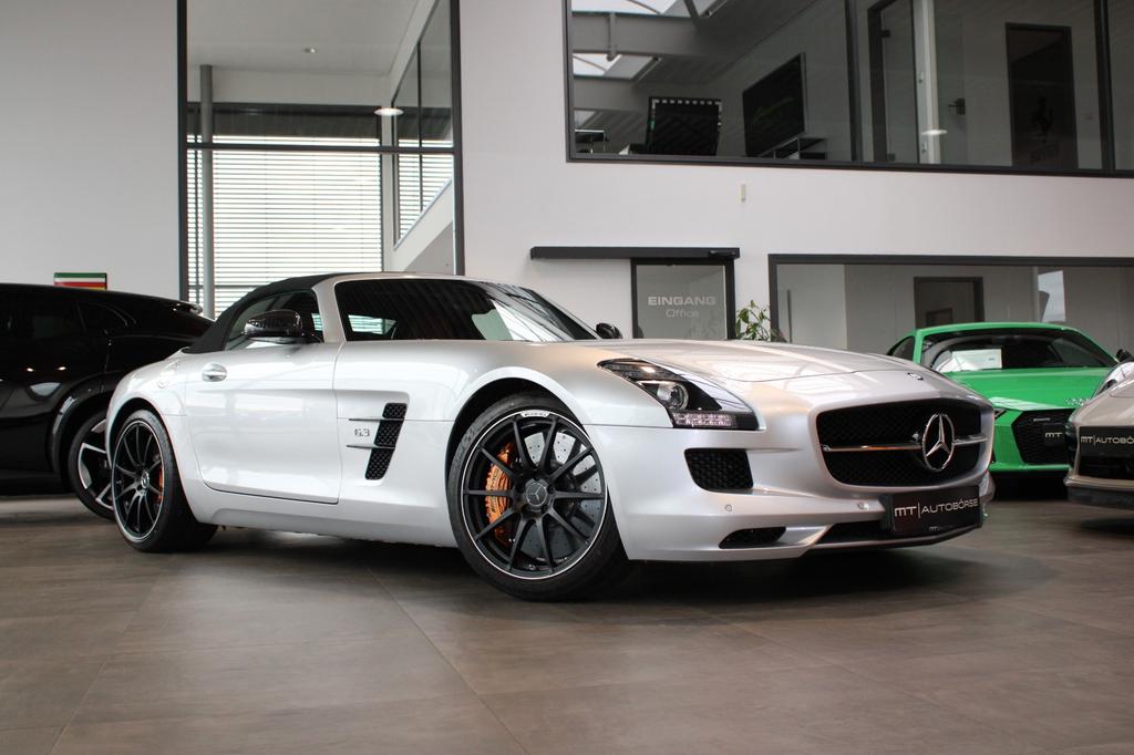 Mercedes-Benz SLS AMG