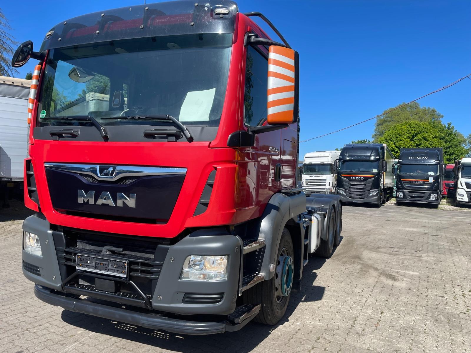 MAN TGS 26.420 6x4 Blatt/Luft