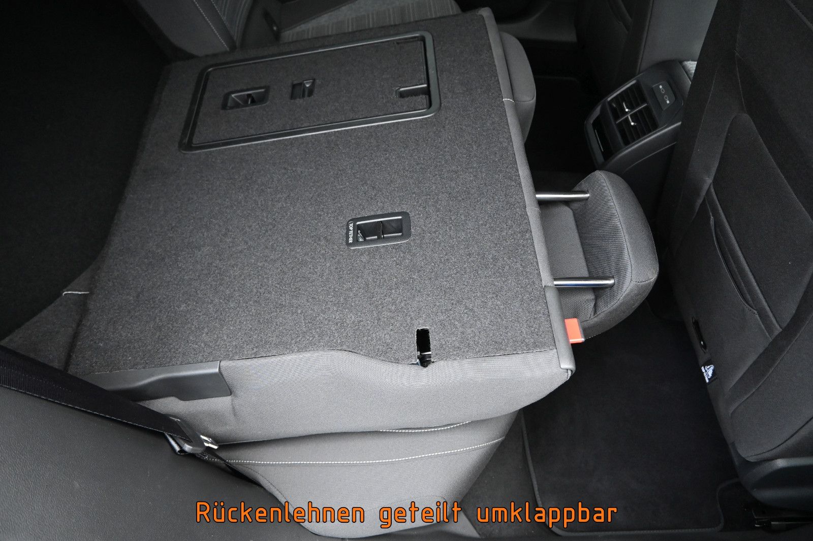 Fahrzeugabbildung SKODA Superb 2.0 TSI DSG Selection Combi 4x4 °ACC°AHK°