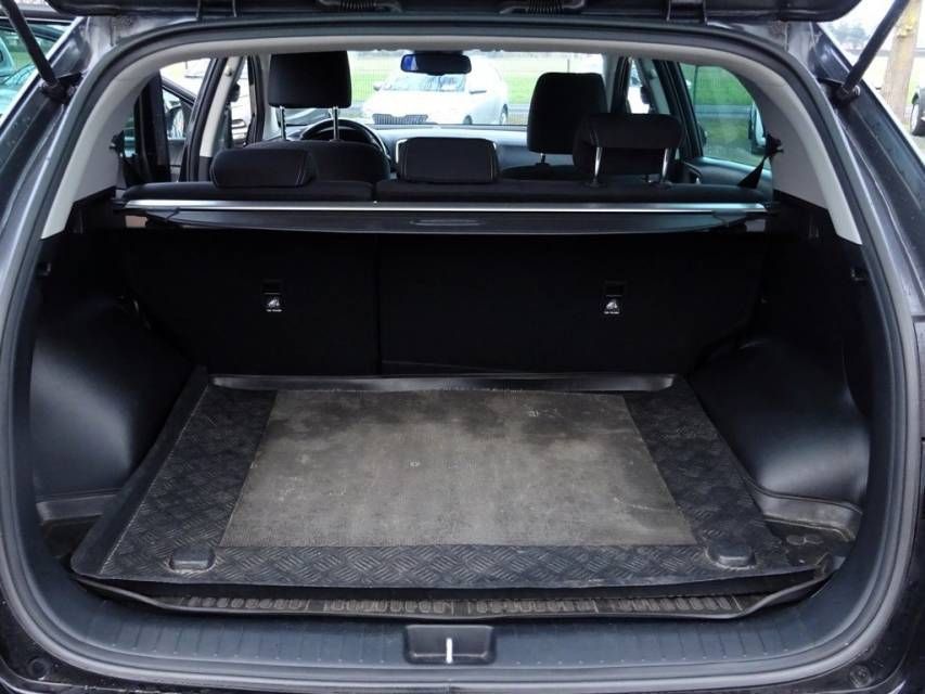 Fahrzeugabbildung Kia Sportage 1.6 GDI Edition 7 Emotion-Paket