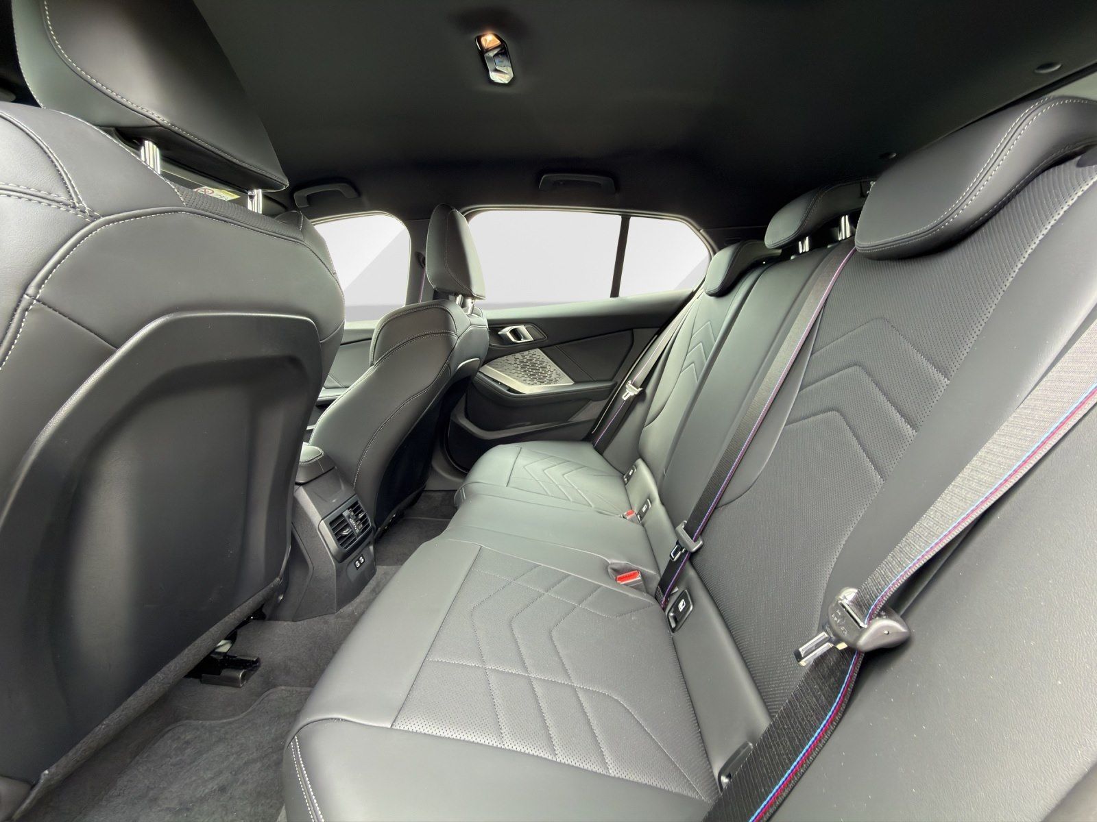BMW 120 - Bild 13
