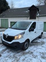 Renault Trafic Transporter/Bus - Renault: Transporter