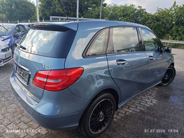 Mercedes B 180 - 6