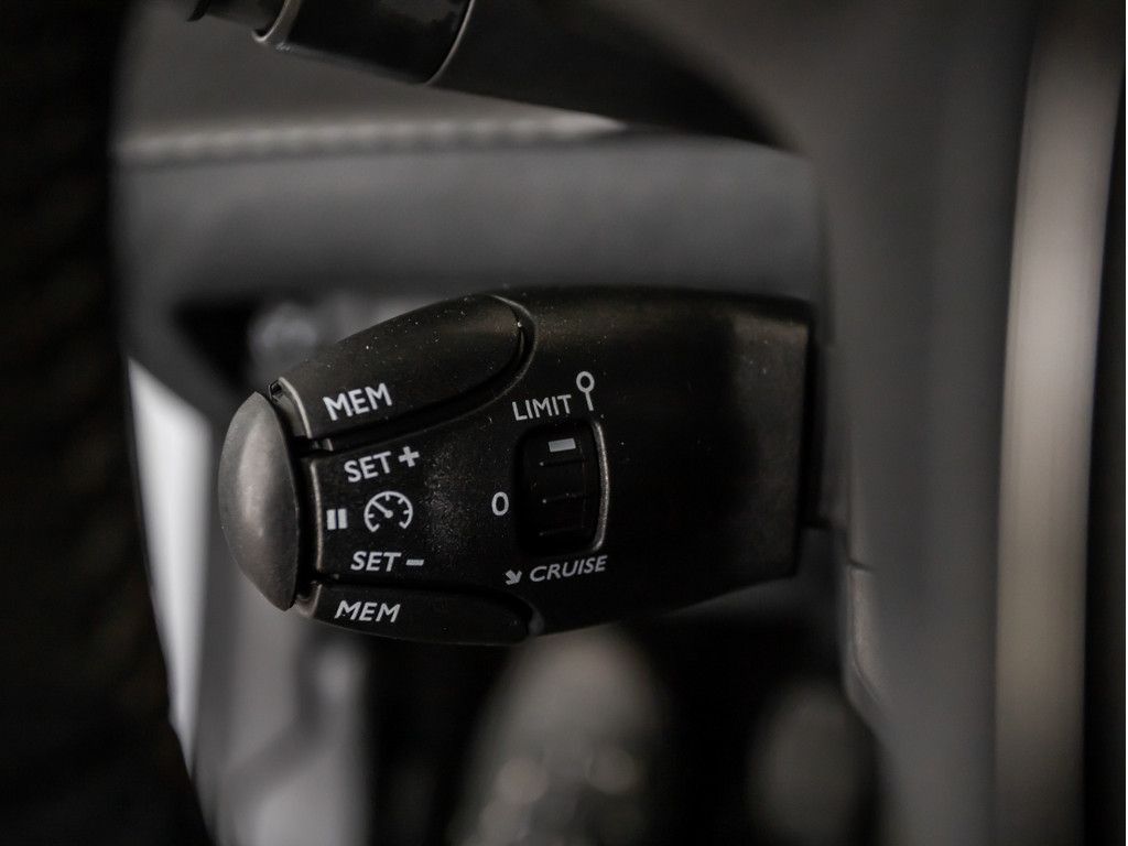 Peugeot 208 - Bild 16
