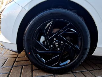 Hyundai i20 1.0 T-GDI Blackline (90PS) Sonderausstattung