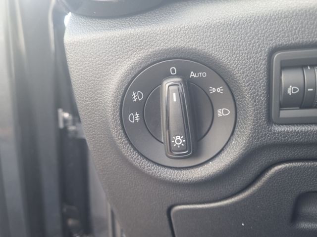 Fahrzeugabbildung SKODA Fabia 1.0 TSI Essence KLIMA TEMPOMAT LED