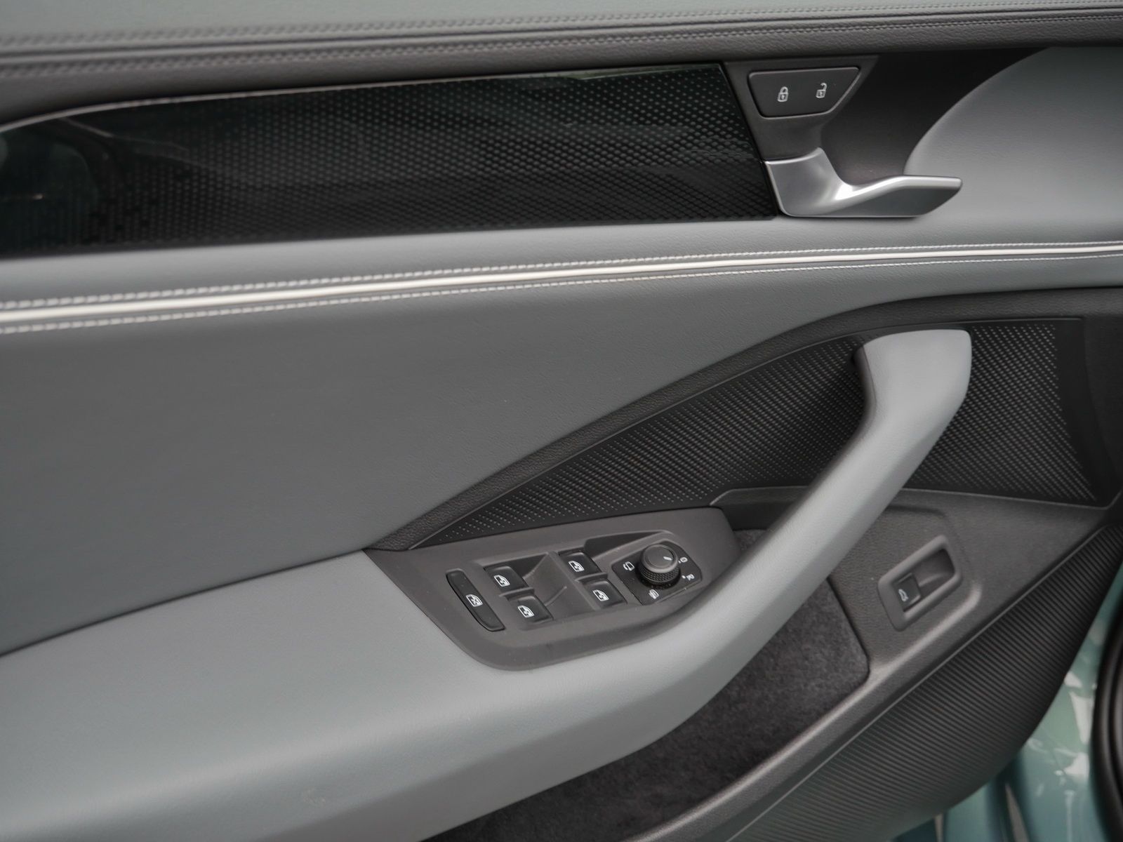 Volkswagen Passat Variant - Bild 20