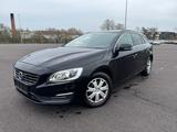 Volvo V60 150PS 2.0 Kombi Momentum 35567 - Volvo V60: Ps
