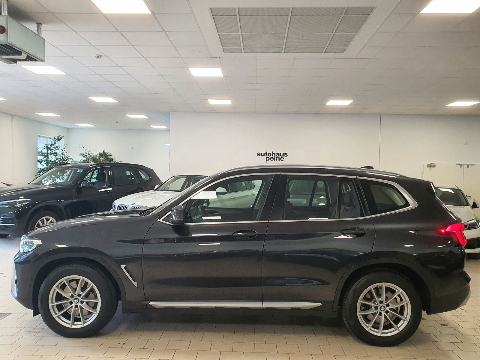BMW X3xDriv30d/Aut/Laser/Panorama/P&DrivAS/KomfortZg foto 10