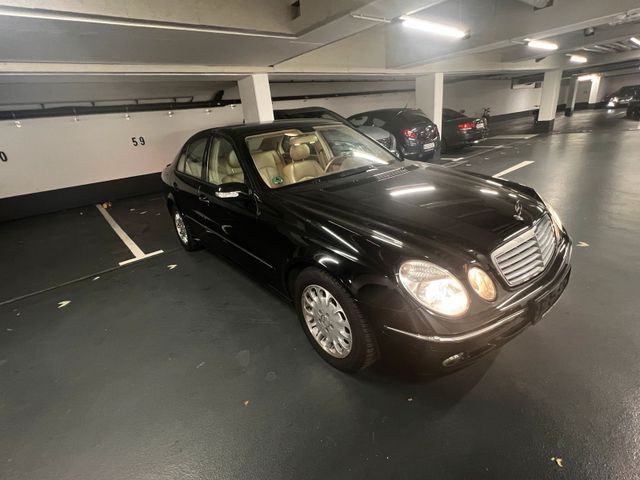 Mercedes-Benz Mercedes E 320 224ps Benziner