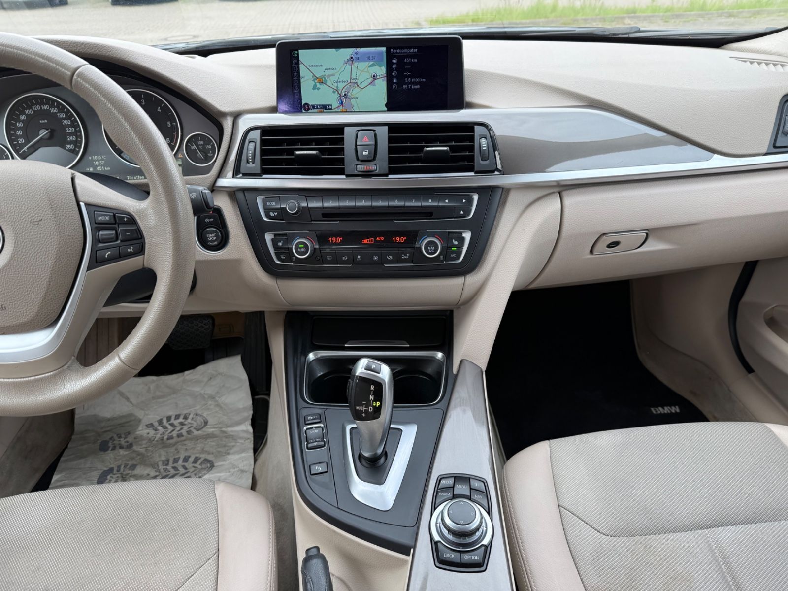 320 3 Touring 320 d xDrive*Aut.*2.HAND*NAVI*4X4*