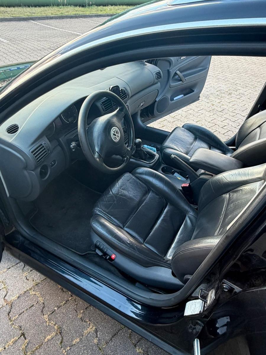 Volkswagen Passat 2005 — photo 14
