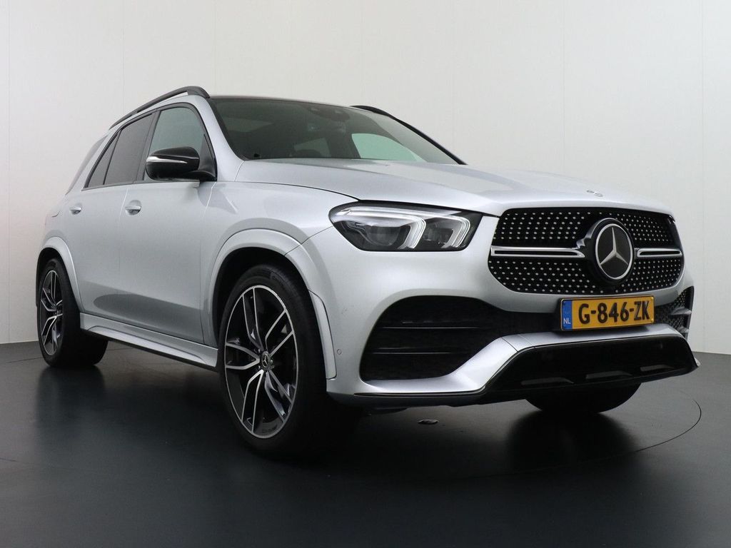 Mercedes-Benz GLE 300 d 4MATIC AMG Premium Plus | luftfederung