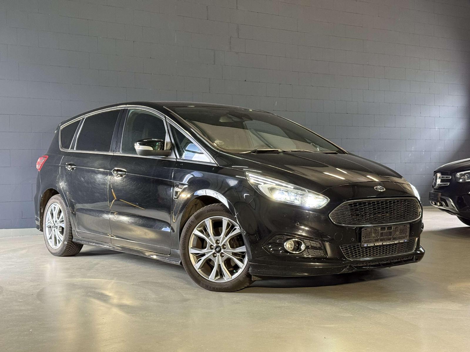 Ford S-Max ST-Line-KAMERA-7SITZ-TOTW-LANE-NAVI-