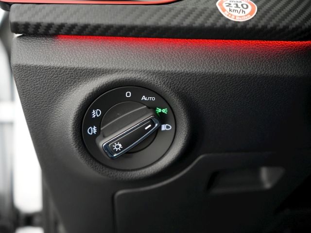 Kamiq MONTE CARLO TSI DSG+NAVI+RÜCKFAHRKAMERA+SI