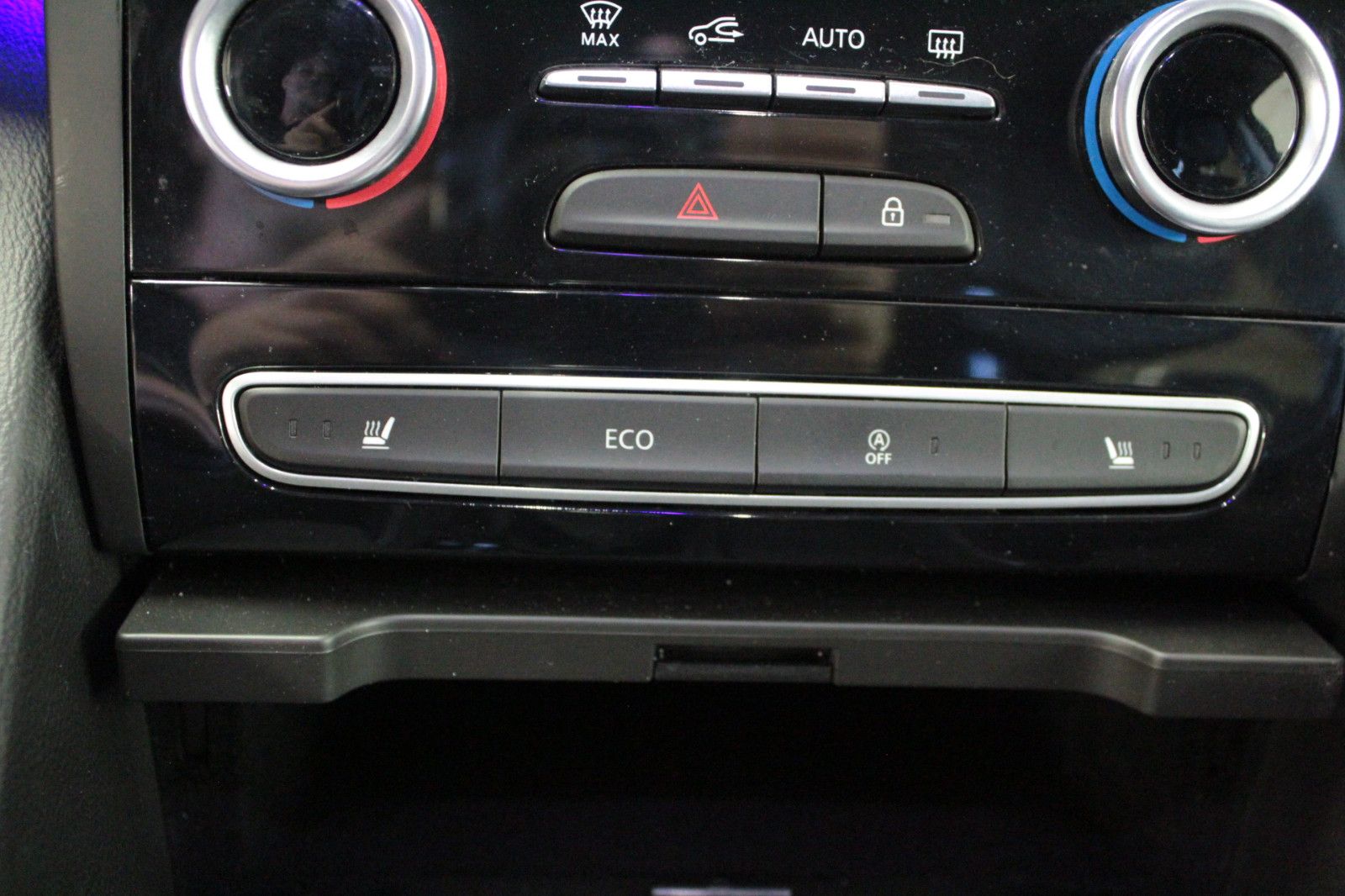 Fahrzeugabbildung Renault Talisman ENERGY TCe 200 EDC Intens Grandtour