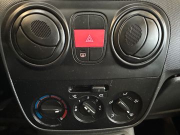 Peugeot Bipper Tepee Outdoor *Bordcomputer*Radio*MP3*