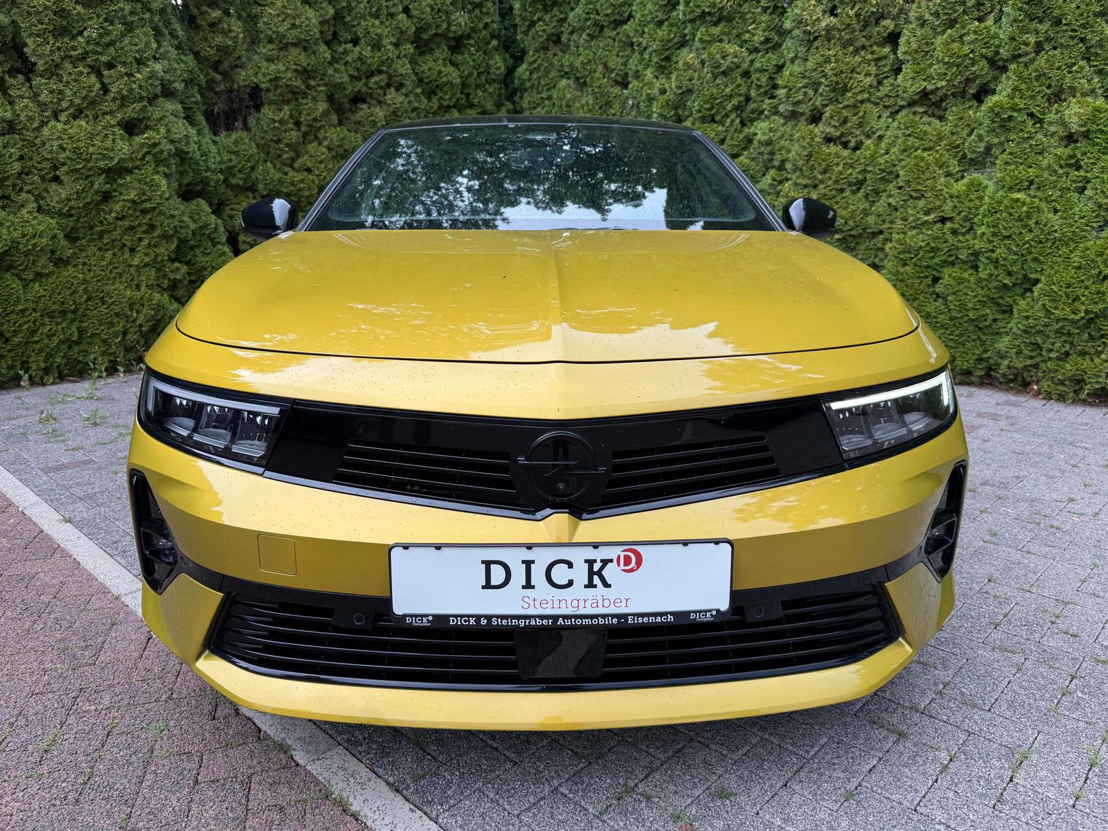 Fahrzeugabbildung Opel Astra 1.2 Aut. GS Line LED+SHZ+KAM+ARG+T-LEDER+