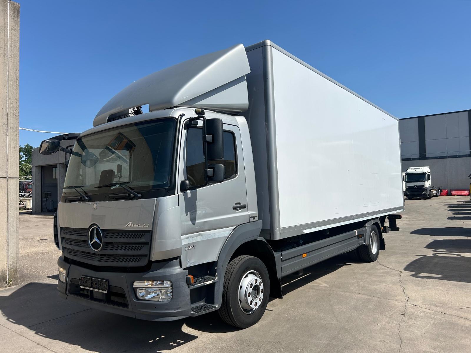 Mercedes-Benz Atego 1221, Standheizung,Rückfahrkamera