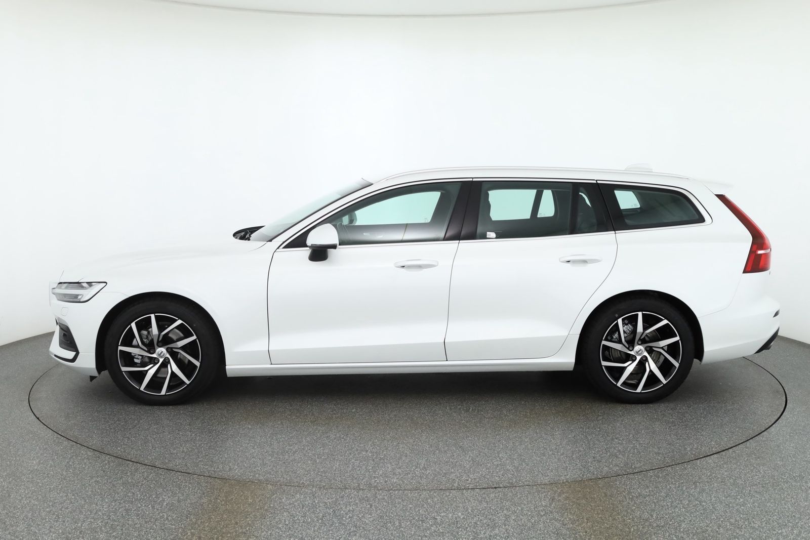 Volvo V60 Momentum Pro LED Navi Sitzheizung Kamera DAB imagem 2