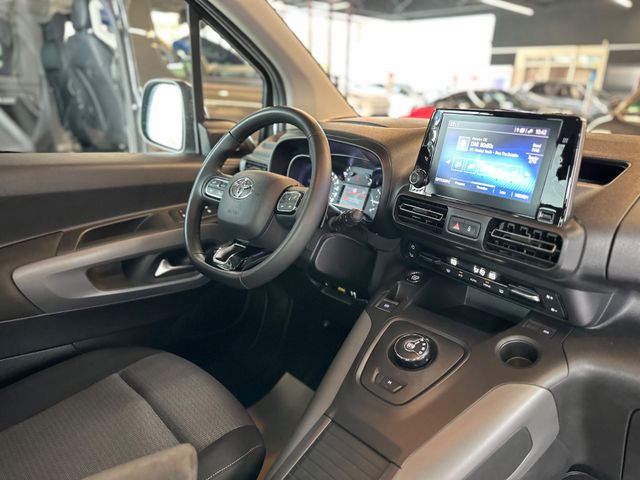 Toyota Proace (Verso) City L1 Team Deutschland