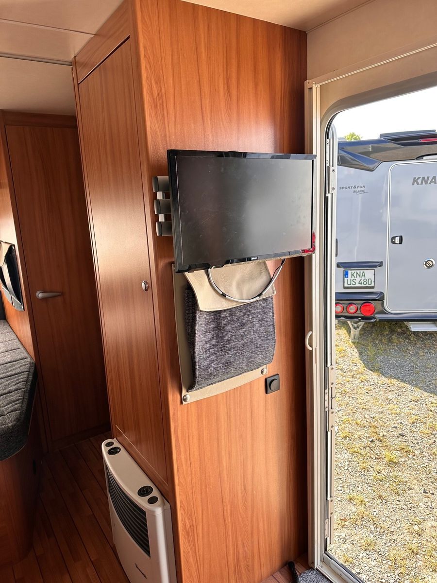 Fahrzeugabbildung Weinsberg CaraOne 450 FU Mover Sat TV Dusche