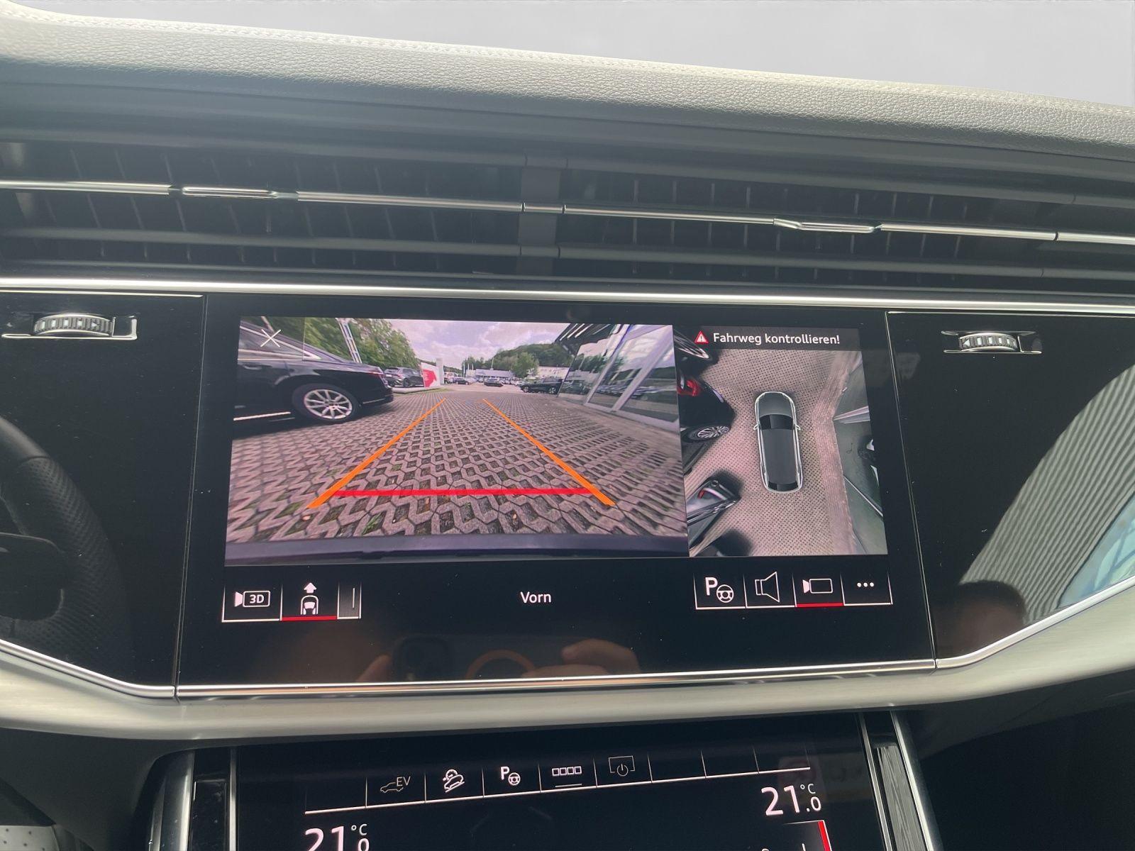 Audi Q8 TFSI e Q S LINE LEDER AHK LM22