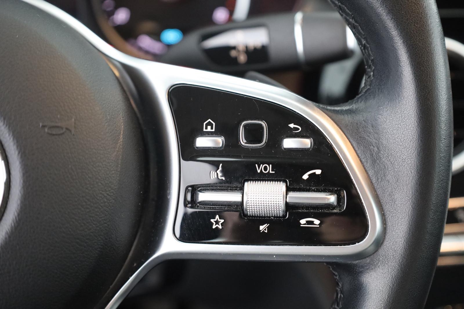 Mercedes-Benz C200 T 4Matic Avantgarde LED Navi PDC