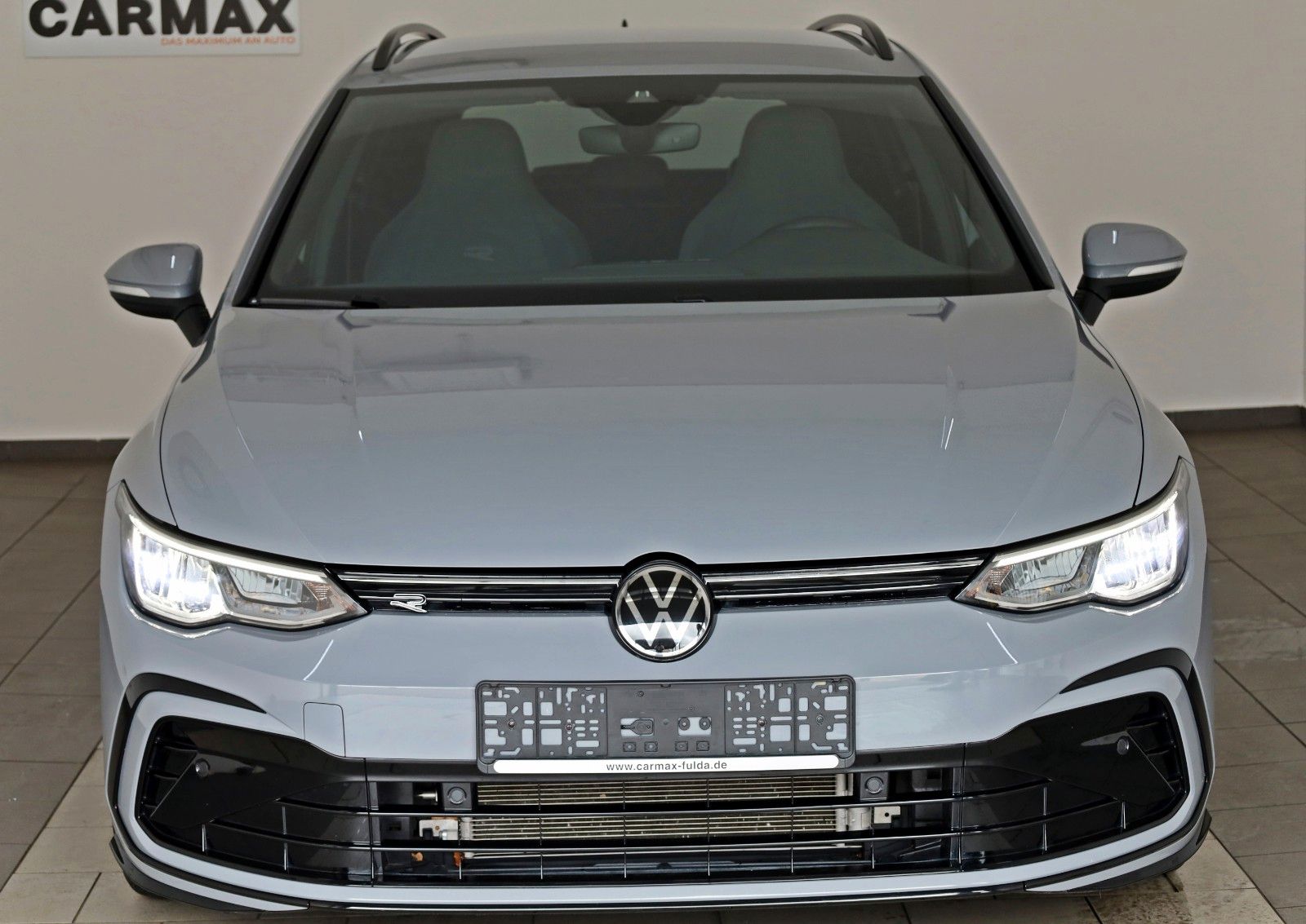Fahrzeugabbildung Volkswagen Golf VIII Variant R-Line eTSI Navi,LED,ACC,AHK