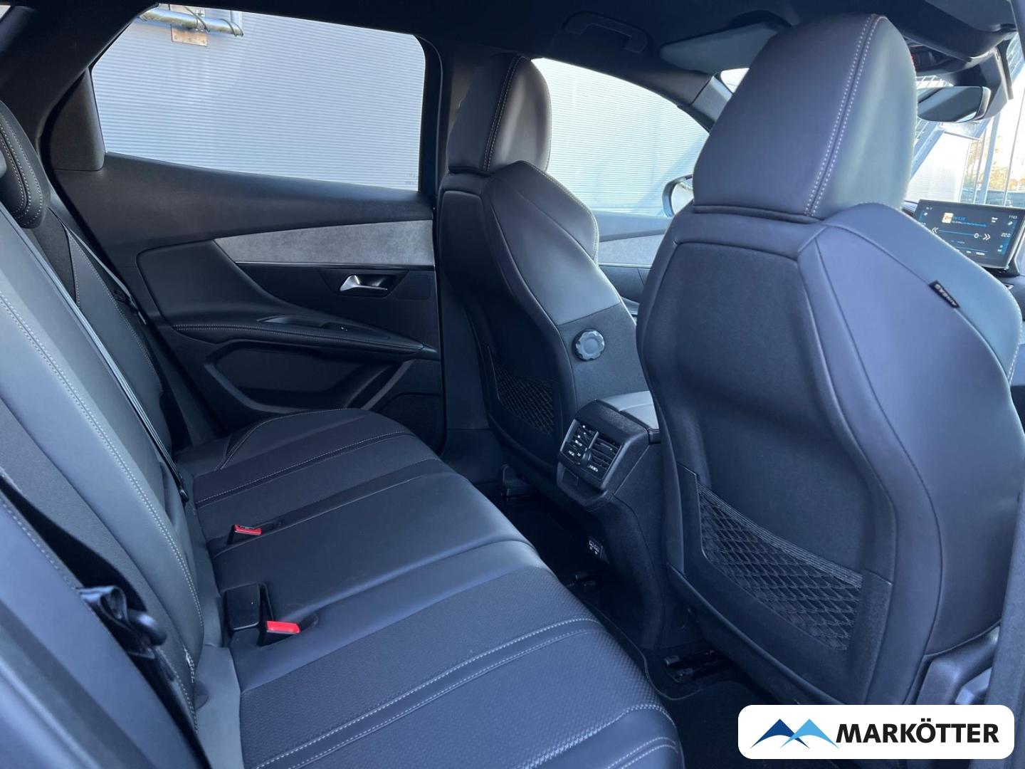 Peugeot 3008 GT SHZ/360CAM/NAVI/ACC/LED/CRPLY
