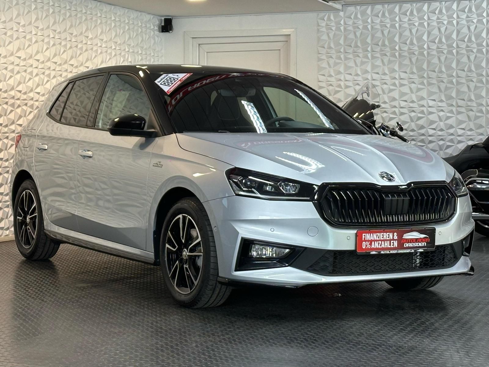 SKODA Fabia 1.5TSI MONTE CARLO LED#ACC#SPUR#PANO#CAM - Image 2