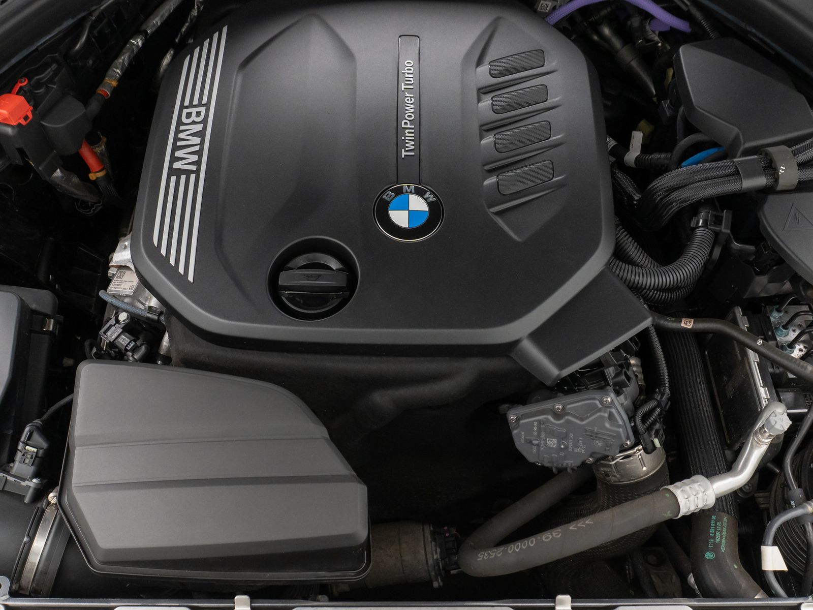 Fahrzeugabbildung BMW 320d Sport Line LED PDC Geschwindigk Indivibual