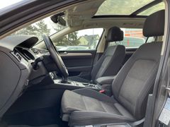Passat Variant Sitzh. Navi AHK Panorama