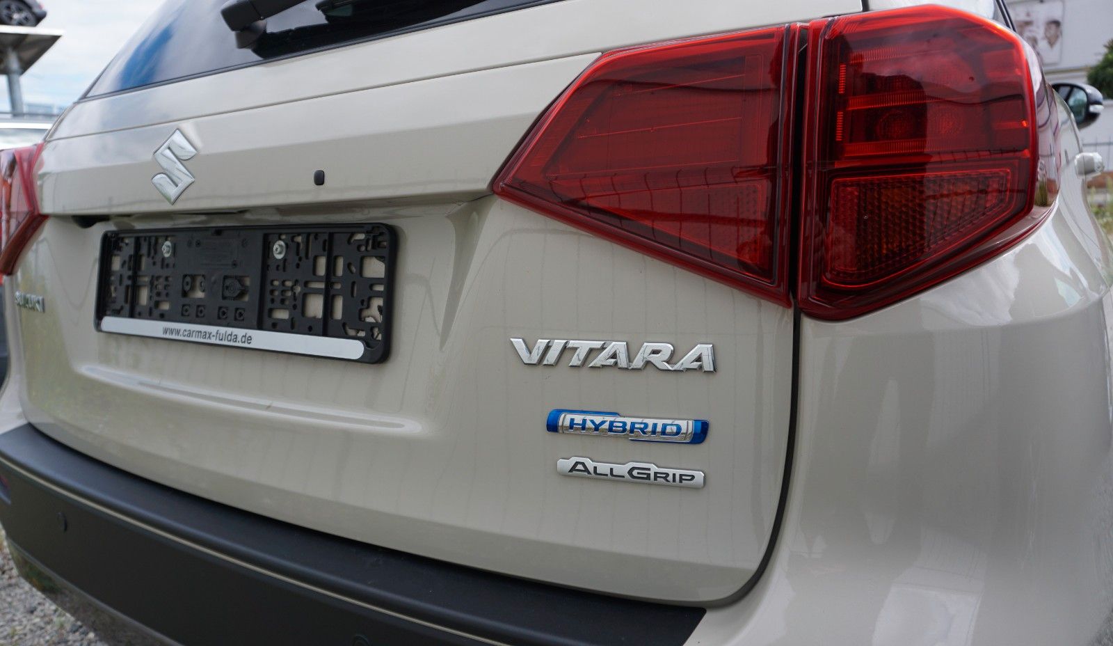 Fahrzeugabbildung Suzuki Vitara 1.4 Mild-Hybrid Comfort+ 4x4, Navi, LED