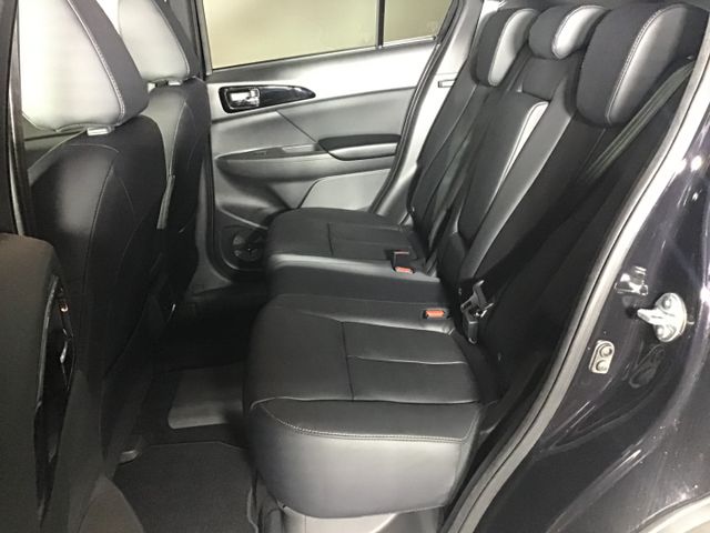 Fahrzeugabbildung Mitsubishi Eclipse Cross TOP PHEV  4x4 ACC 5 Jahre Garantie