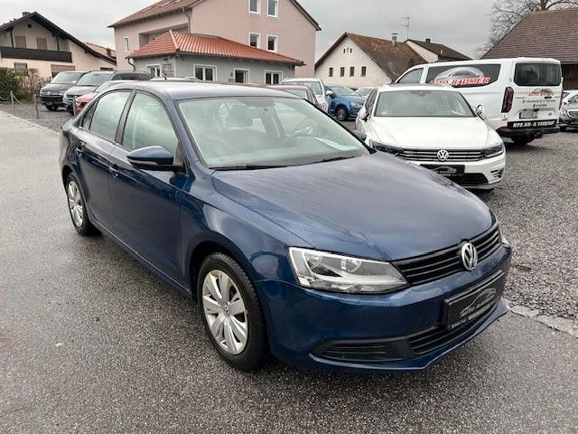 Volkswagen Jetta VI Trendline