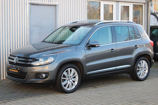 Volkswagen Tiguan Cup Sport & Style BMT+Klimaaut+Pano+AHK