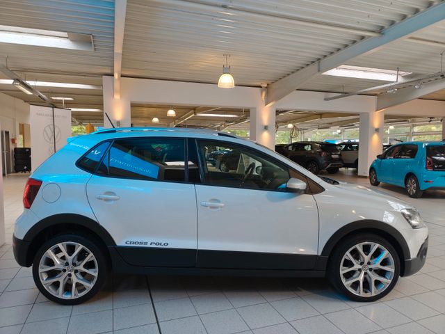 CrossPolo 1.2 TSI *Xenon*Navi*PDC*SH *TOP*