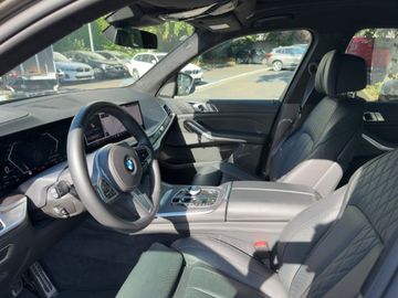 BMW X7 - 6