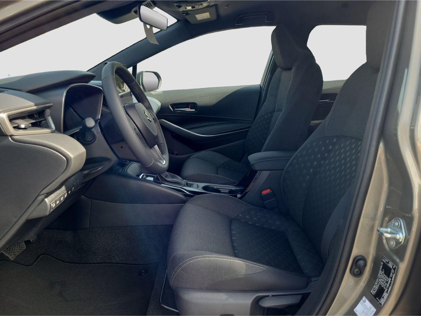 Suzuki Swace - Bild 9