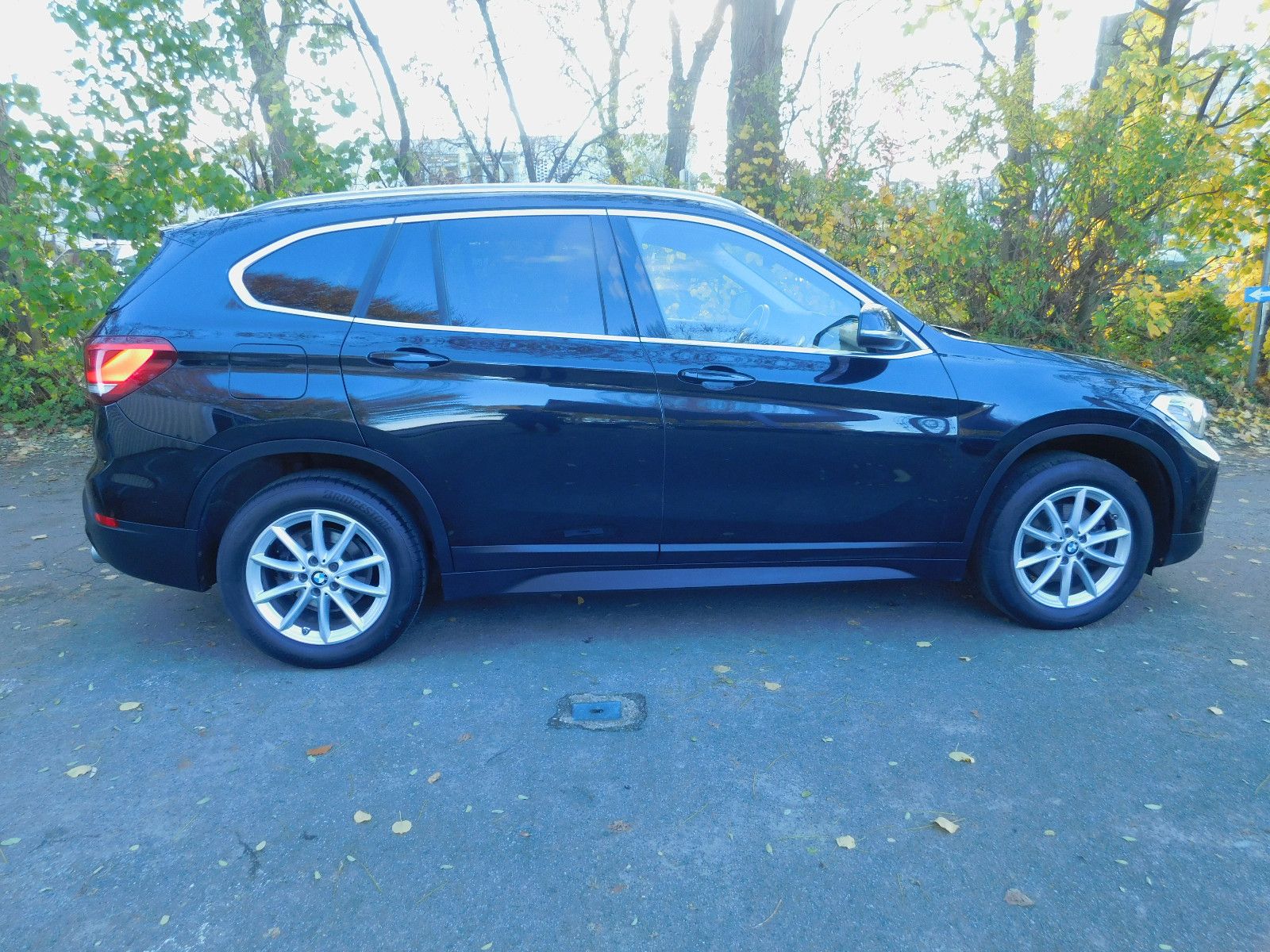 BMW X1 sDrive18d  Head-up Disply LED Navi Kamera AHK foto 10
