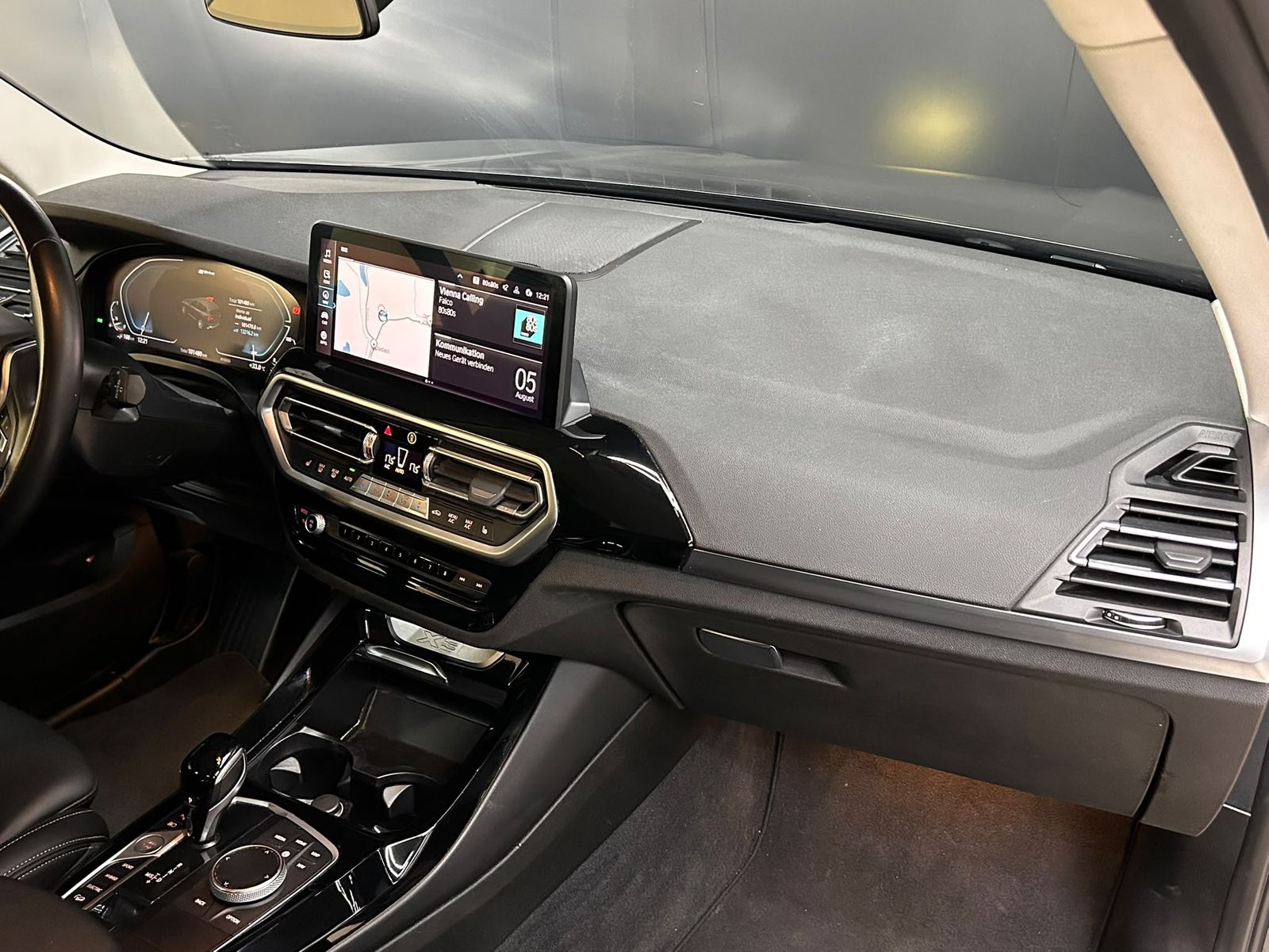 Fahrzeugabbildung BMW X3 30e xDr LED+NAVI+SHZ+KAMERA+HIFI+TEMP+AHK+MF+