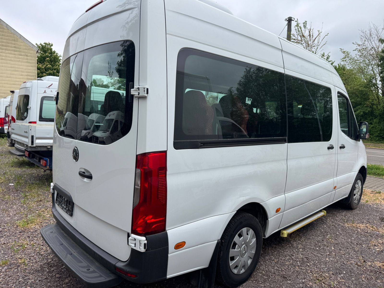 Fahrzeugabbildung Mercedes-Benz Sprinter III 314 CDI 9 Sitzer Doppelklima+9Sitze