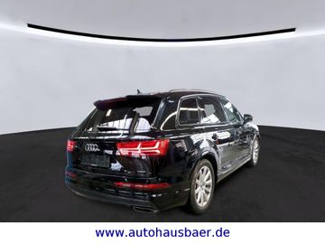 Audi Q7 - 4